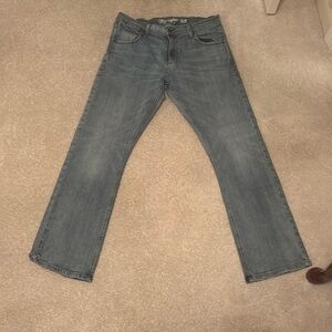 Wrangler jeans in fit slim  boot.